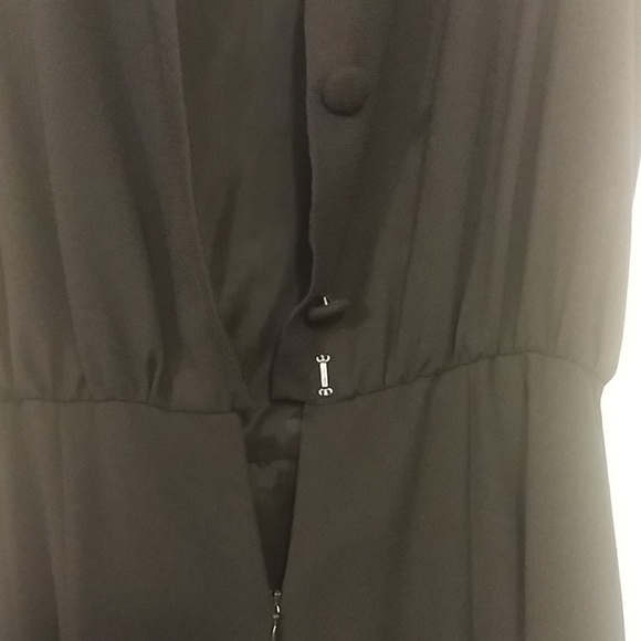 Dress - Picture 5 of 6